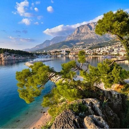 Apartmani Sea Star Макарска Екстериор снимка